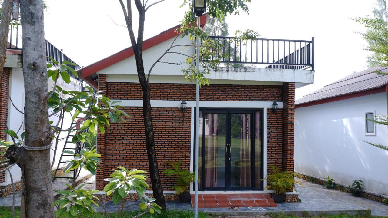 เพรค เคดัต รีสอร์ต Hotel กำปอต ภายนอก รูปภาพ