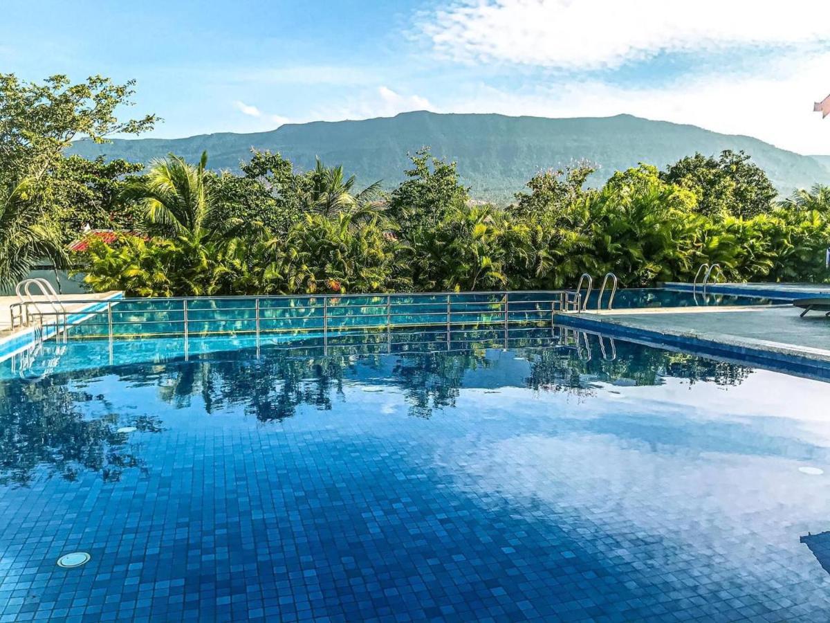 เพรค เคดัต รีสอร์ต Hotel กำปอต ภายนอก รูปภาพ